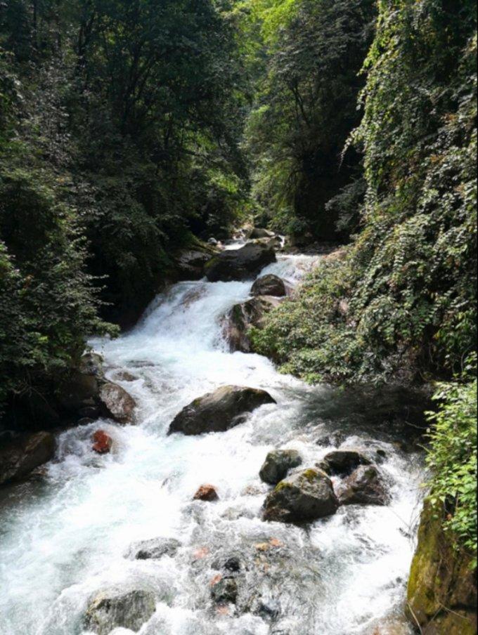 云南大理州漾濞县附近发生3.4级左右地震